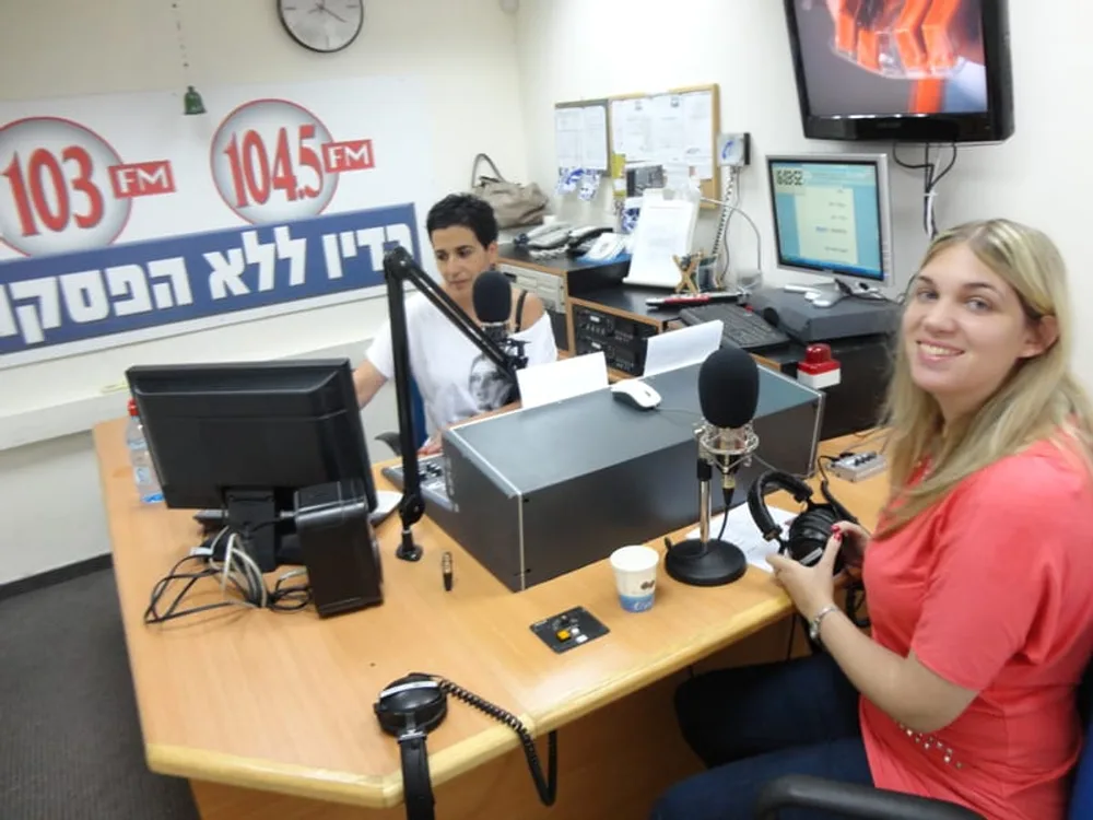 שני שואלת על זוגיות ופרנסה